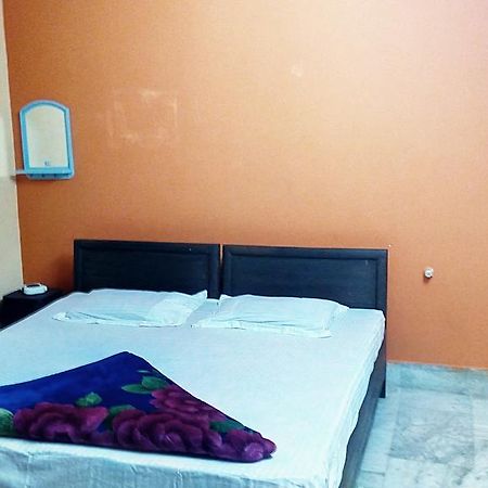 Laughing Buddha Homestay Bhubaneswar Buitenkant foto